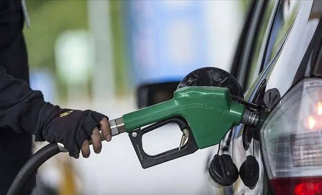 Çifte zam pompaya yansıdı