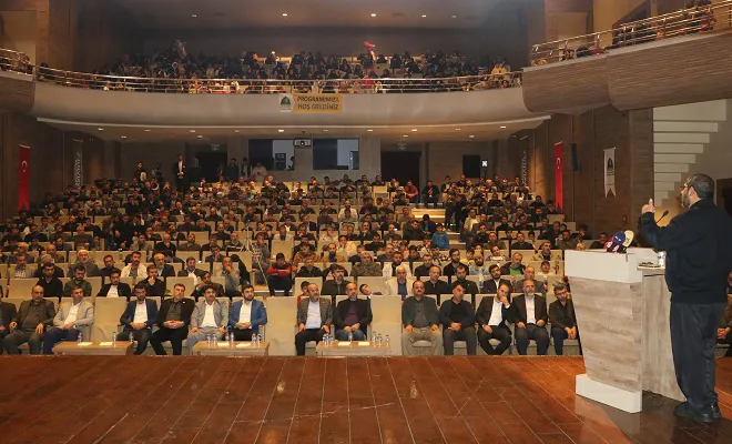 Gaziantep'te 'Yolumuzu Aydınlatan Yıldızlar' programı düzenlendi