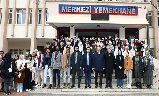 GAÜN Uluslararası liseli öğrencileri ağırladı