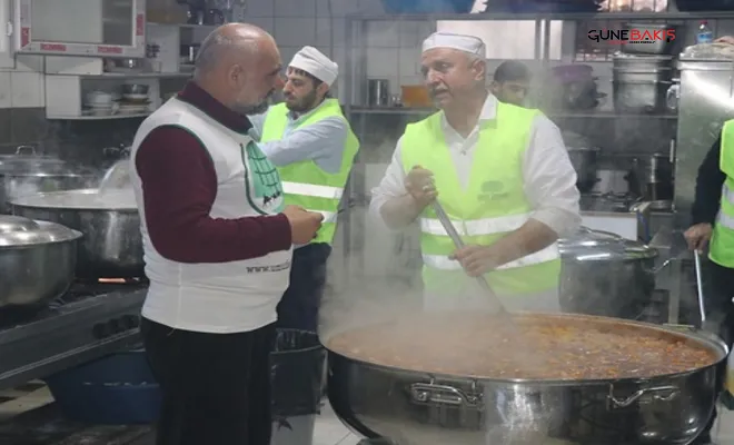 Umut Kervanı, Gaziantep’te günlük 10 bin kişiye sıcak yemek ulaştırıyor