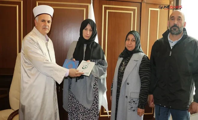 İslam’ı araştıran Alman vatandaşı Swetlana İgnatova Müslüman oldu