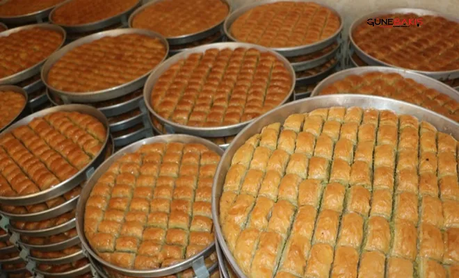 Bayramların değişmez lezzeti baklava için tatlı telaş başladı