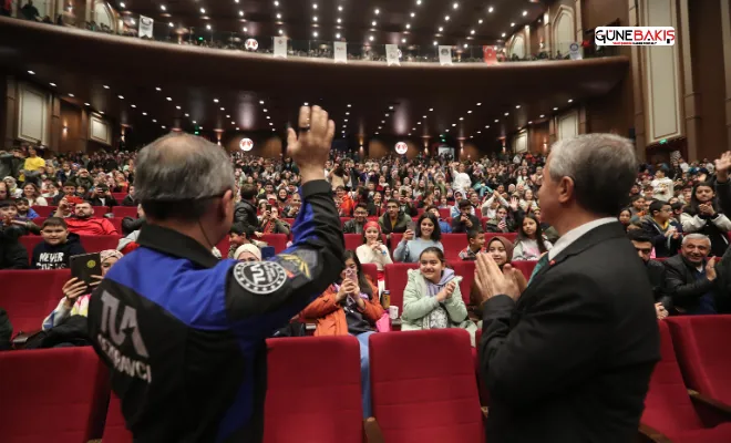 Şahinbey Belediyesi Alper Gezeravcı’yı Gaziantepli öğrencilerle buluşturdu