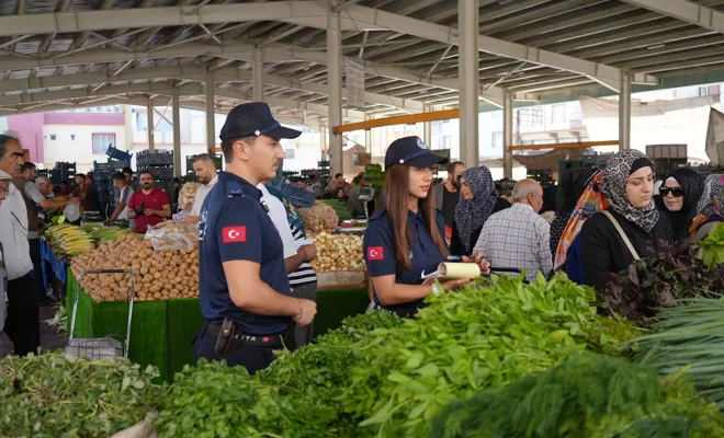 Zabıta Ekiplerinden Pazar Yerlerinde Sıkı Denetim