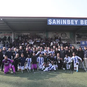 Şehitkamil Belediyespor, zirve yarışını sürdürüyor