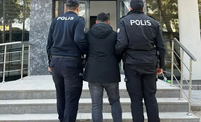 Gaziantep'te araması bulunan FETÖ hükümlüsü yakalandı