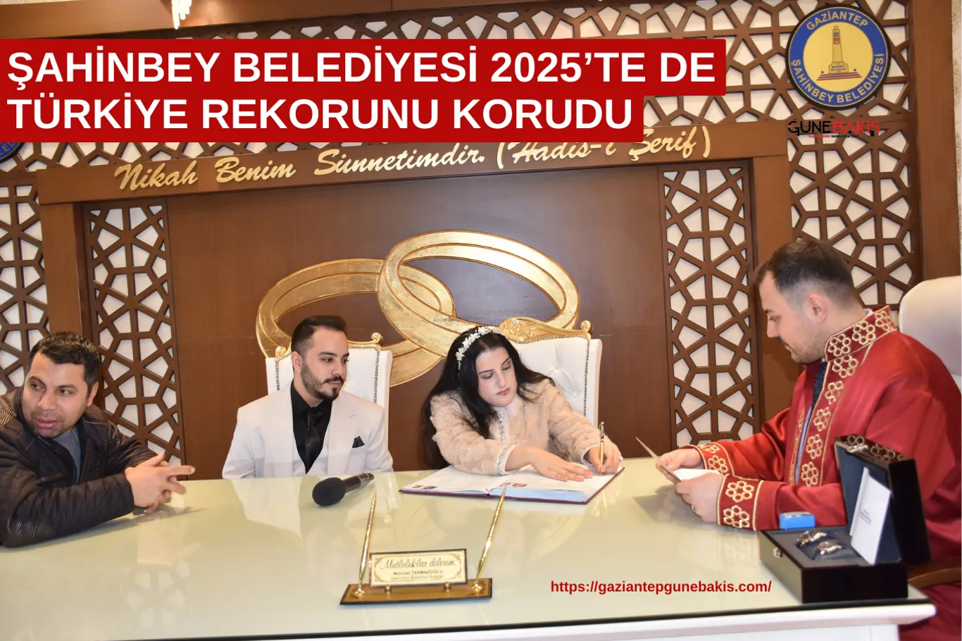 Çocuklar tatilin tadını 2. günde de karda kayarak çıkardı