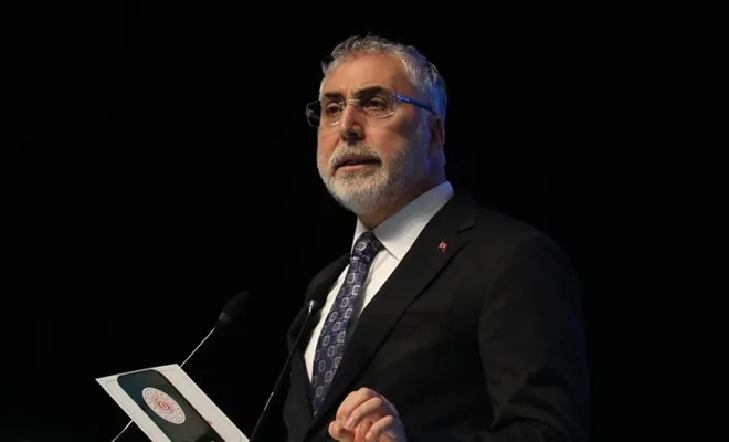 Bakan Işkhan duyurdu: Engelli ve eski hükümlü hibe destekleri artırıldı