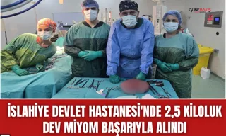 Gaziantep'te 13 yaşındaki hasta üç aşamalı omurga ameliyatıyla tedavi edildi
